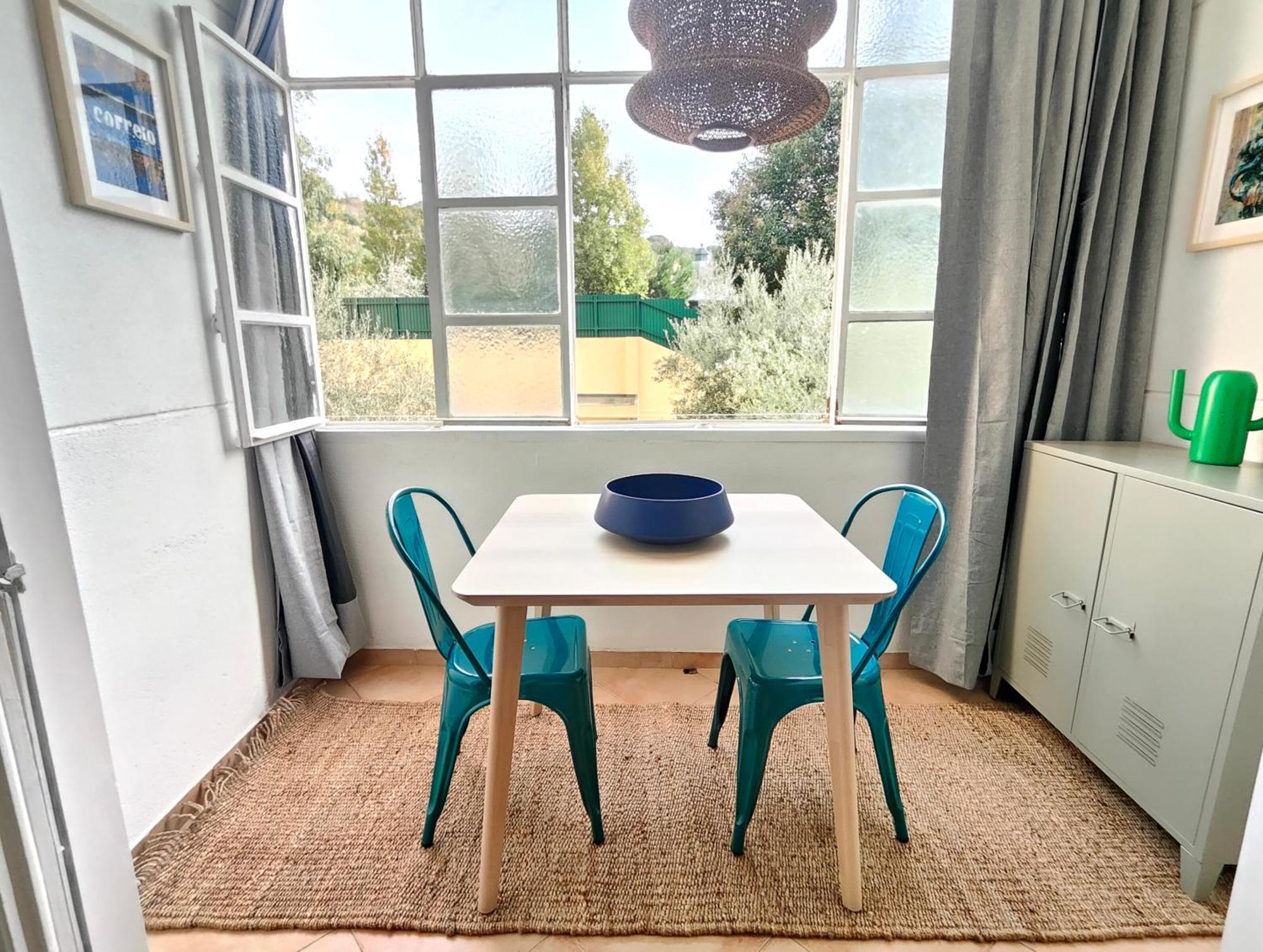 Bright, Spacious And Well-located, By Timecooler Apartment